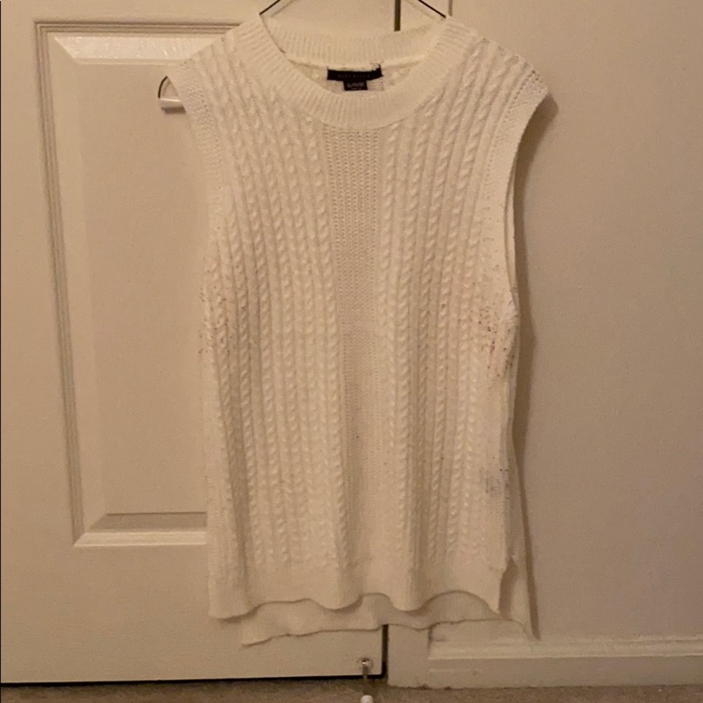 White tank